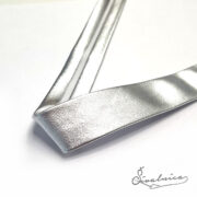 1150-obrobni-trak-svetlec-sivalnica-srebrna