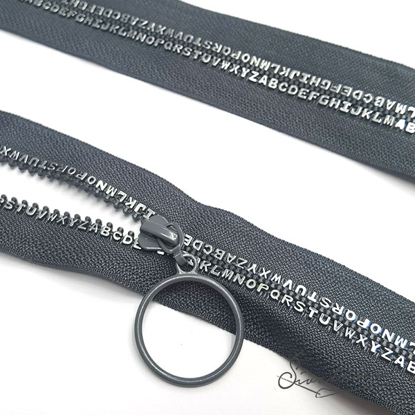 1130-deljiva-zadrga-siva-jakne-jope-plasci-sivalnica 1130-deljiva-zadrga-siva-jakne-jope-plasci-sivalnica