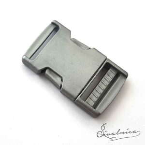 1109-2-plasticna-zaponka-gurtna-trak-regulator-siva-30-2